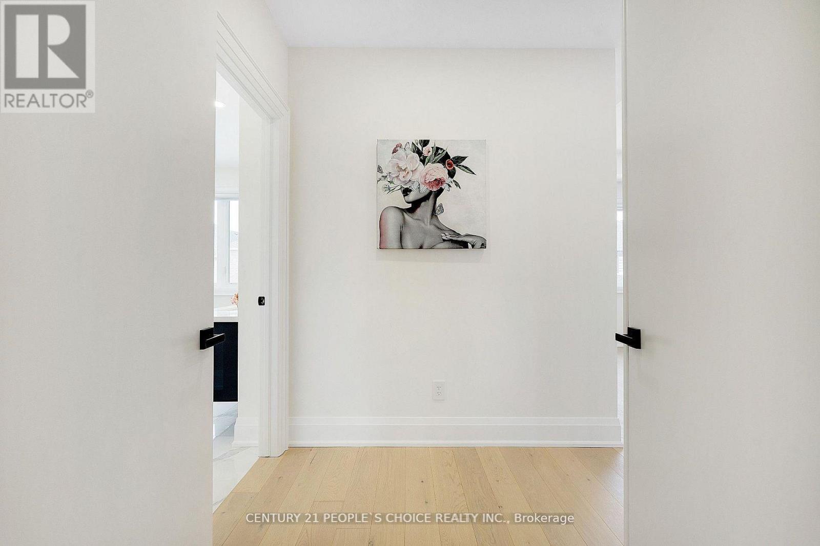 Upper - 8915 Heritage Road, Brampton, Ontario  L6Y 0E4 - Photo 37 - W12991800