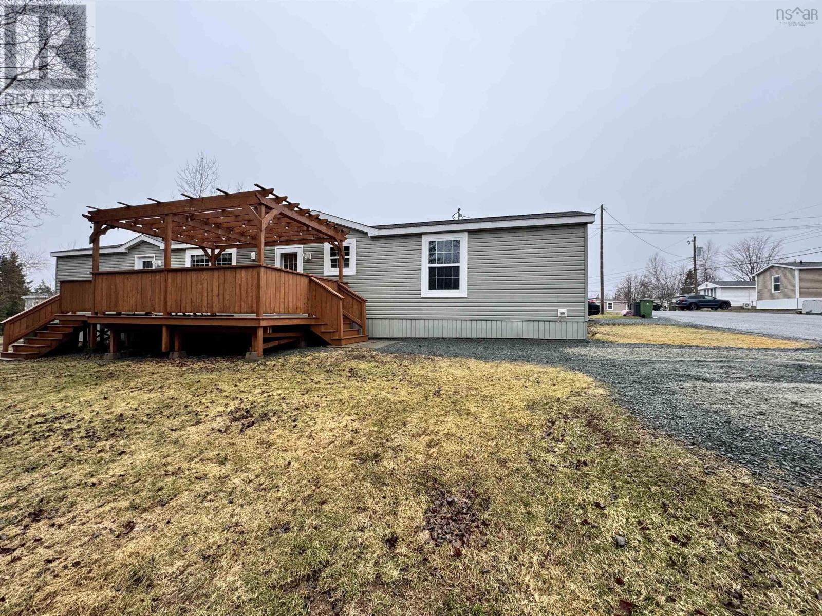 14 Shirley Avenue, Mount Uniacke, Nova Scotia  B0N 1Z0 - Photo 39 - 202607613