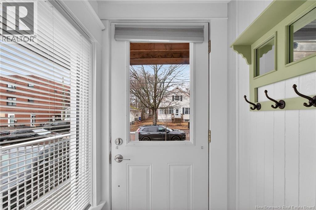 21 Portledge, Moncton, New Brunswick  E1C 5S6 - Photo 3 - NB137350