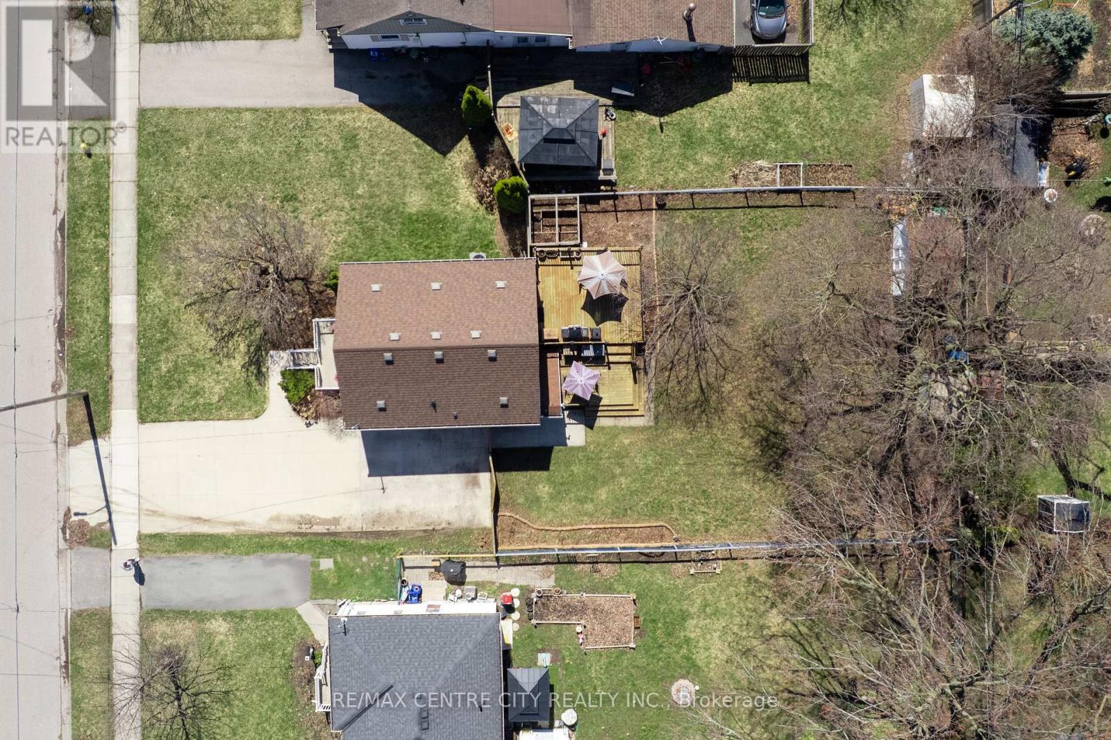 785 Strand Street, London East, Ontario  N5Y 1T2 - Photo 35 - X12994704