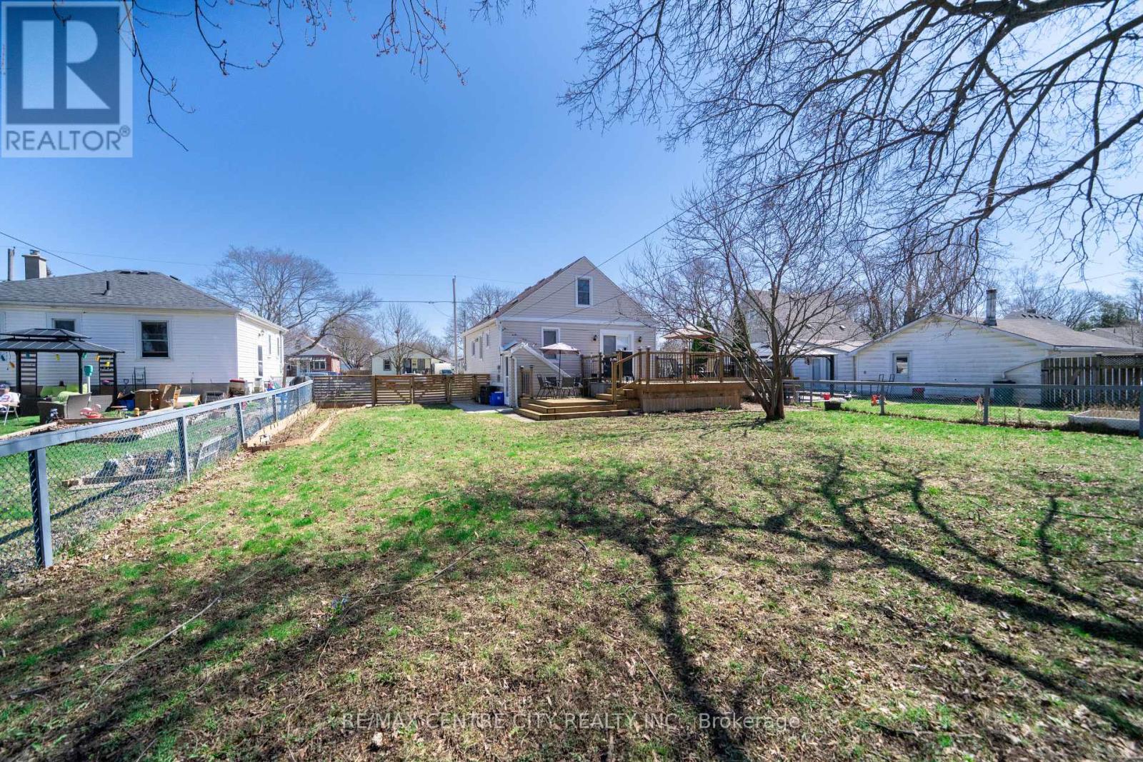 785 Strand Street, London East, Ontario  N5Y 1T2 - Photo 33 - X12994704