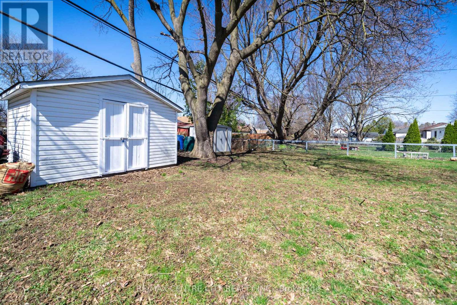 785 Strand Street, London East, Ontario  N5Y 1T2 - Photo 34 - X12994704