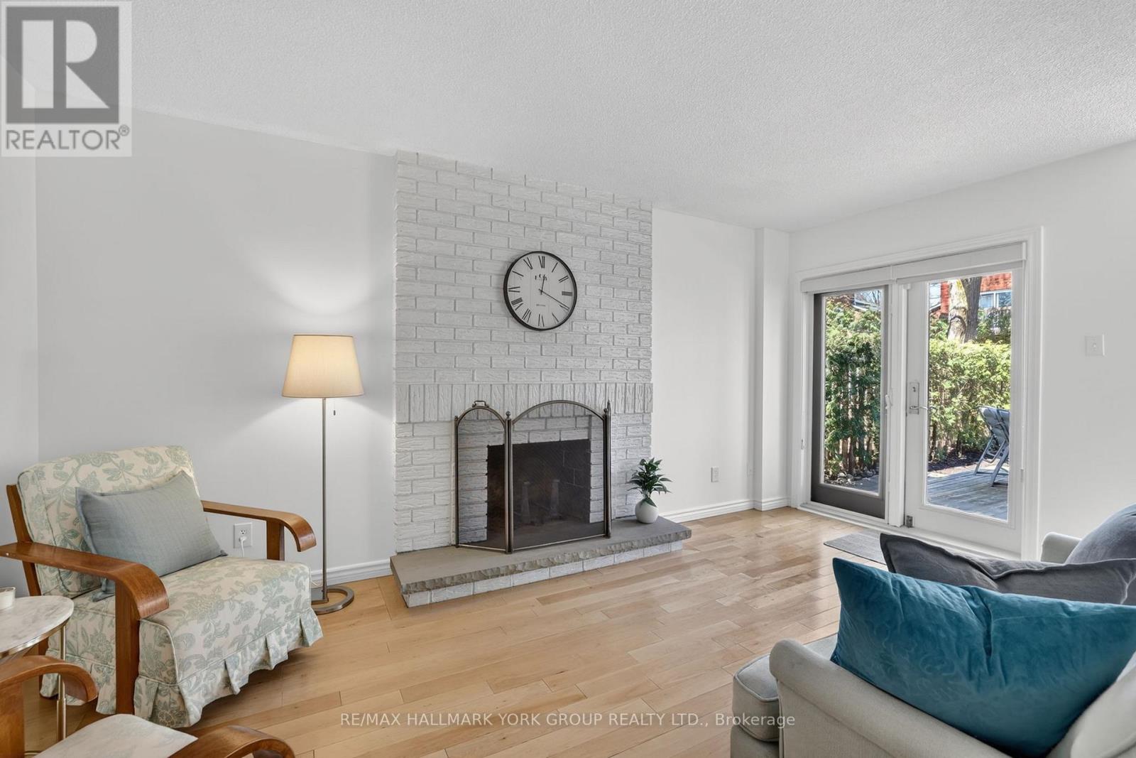 26 Mendys Forest, Aurora, Ontario  L4G 5A4 - Photo 15 - N12981156