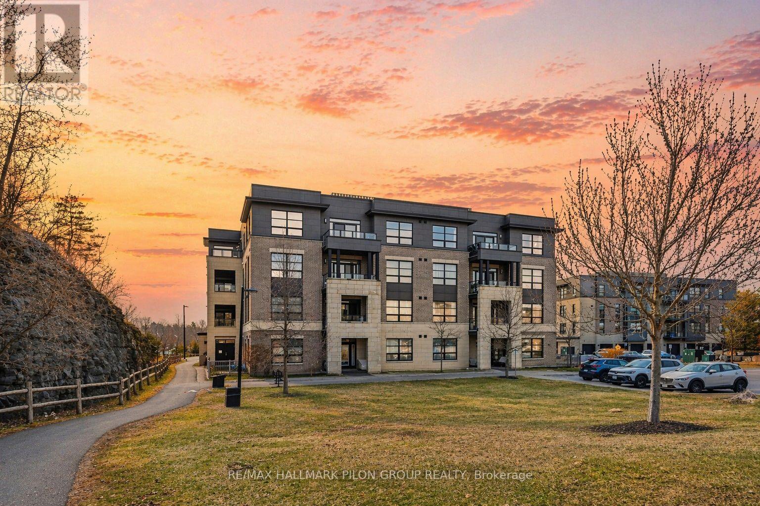 403 - 230 Titanium Private, Ottawa, Ontario  K1C 0C1 - Photo 1 - X12943428