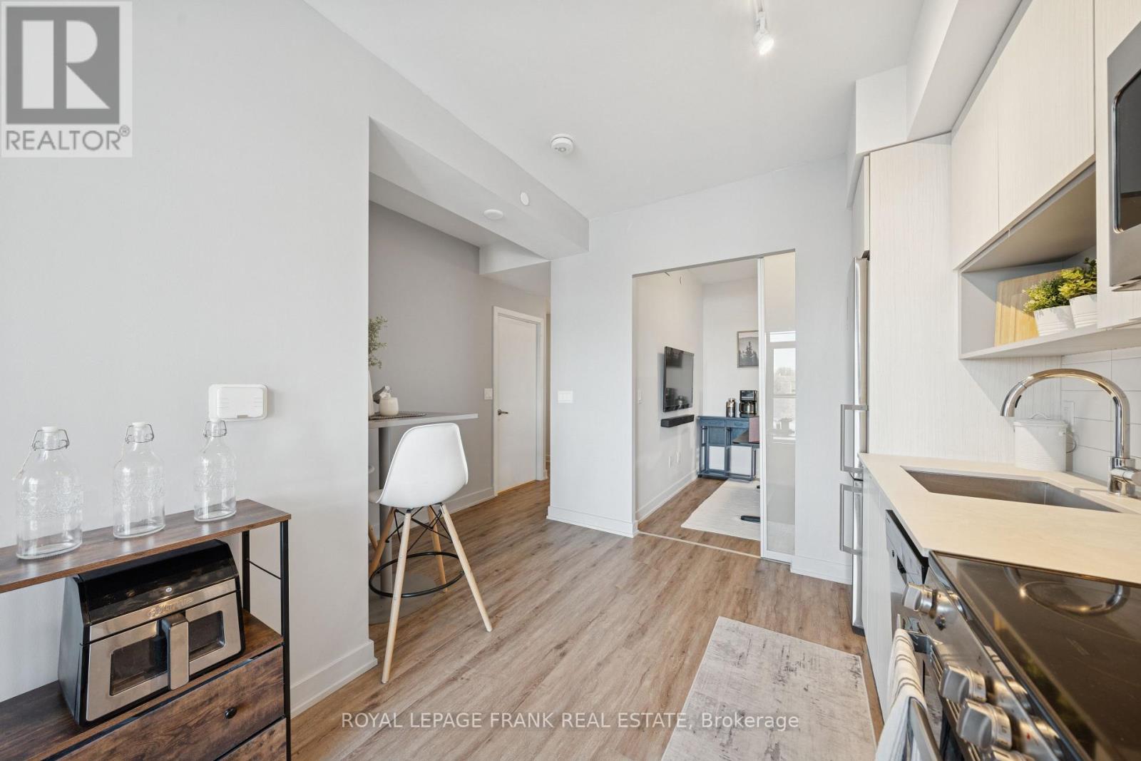 409 - 630 Greenwood Avenue, Toronto, Ontario  M4J 0A8 - Photo 13 - E13006122