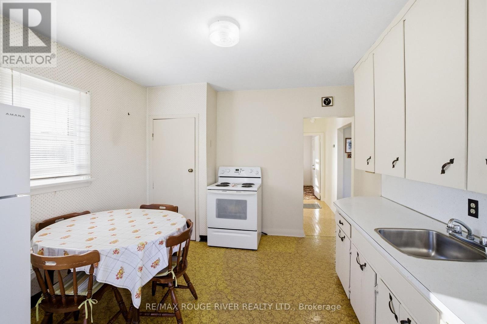 344 Nipigon Street, Oshawa, Ontario  L1J 4N9 - Photo 15 - E13006280