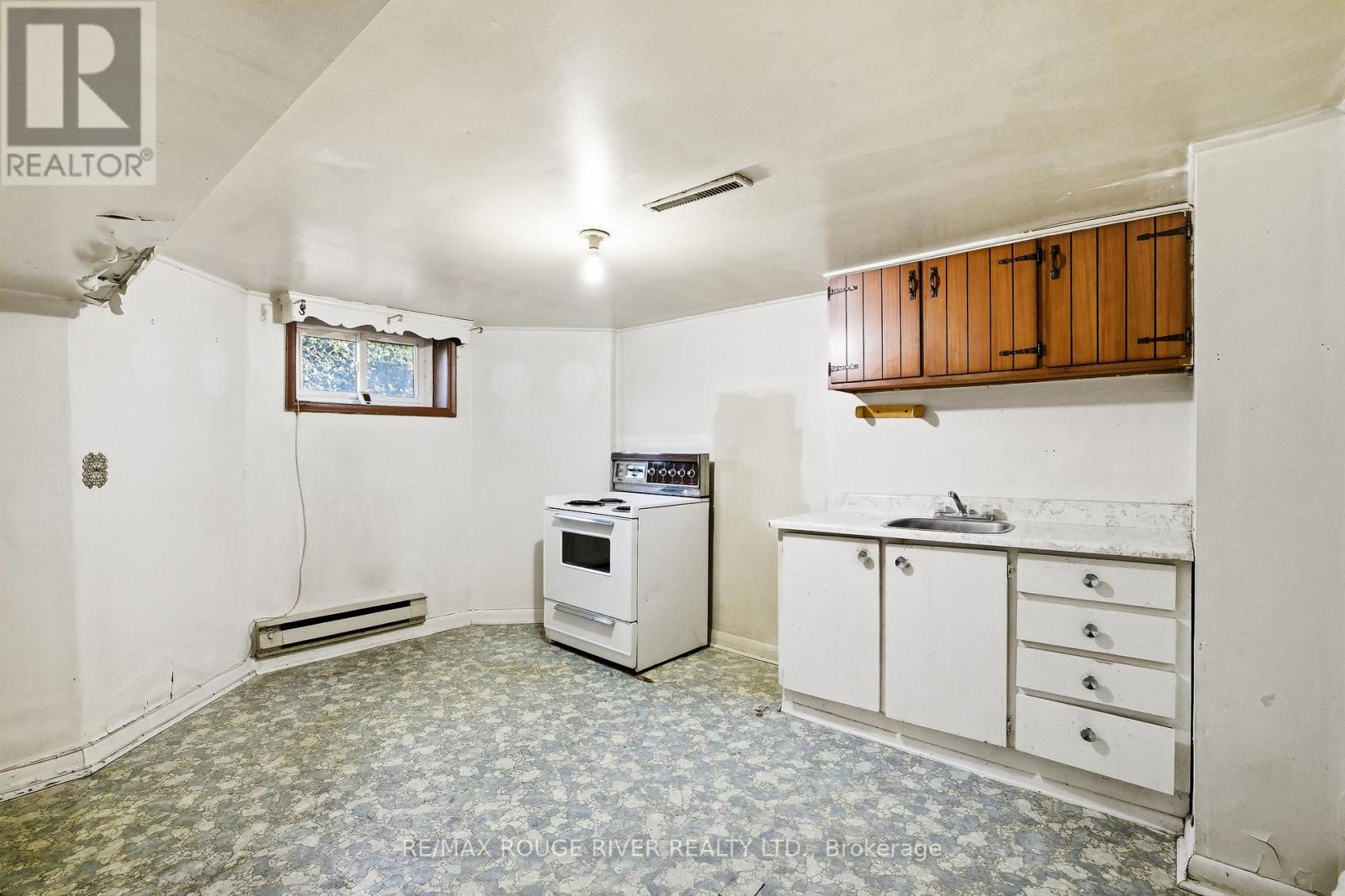 344 Nipigon Street, Oshawa, Ontario  L1J 4N9 - Photo 29 - E13006280