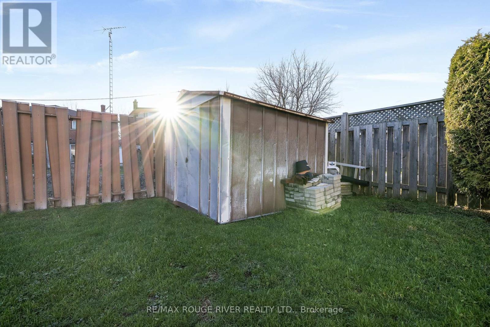 344 Nipigon Street, Oshawa, Ontario  L1J 4N9 - Photo 41 - E13006280