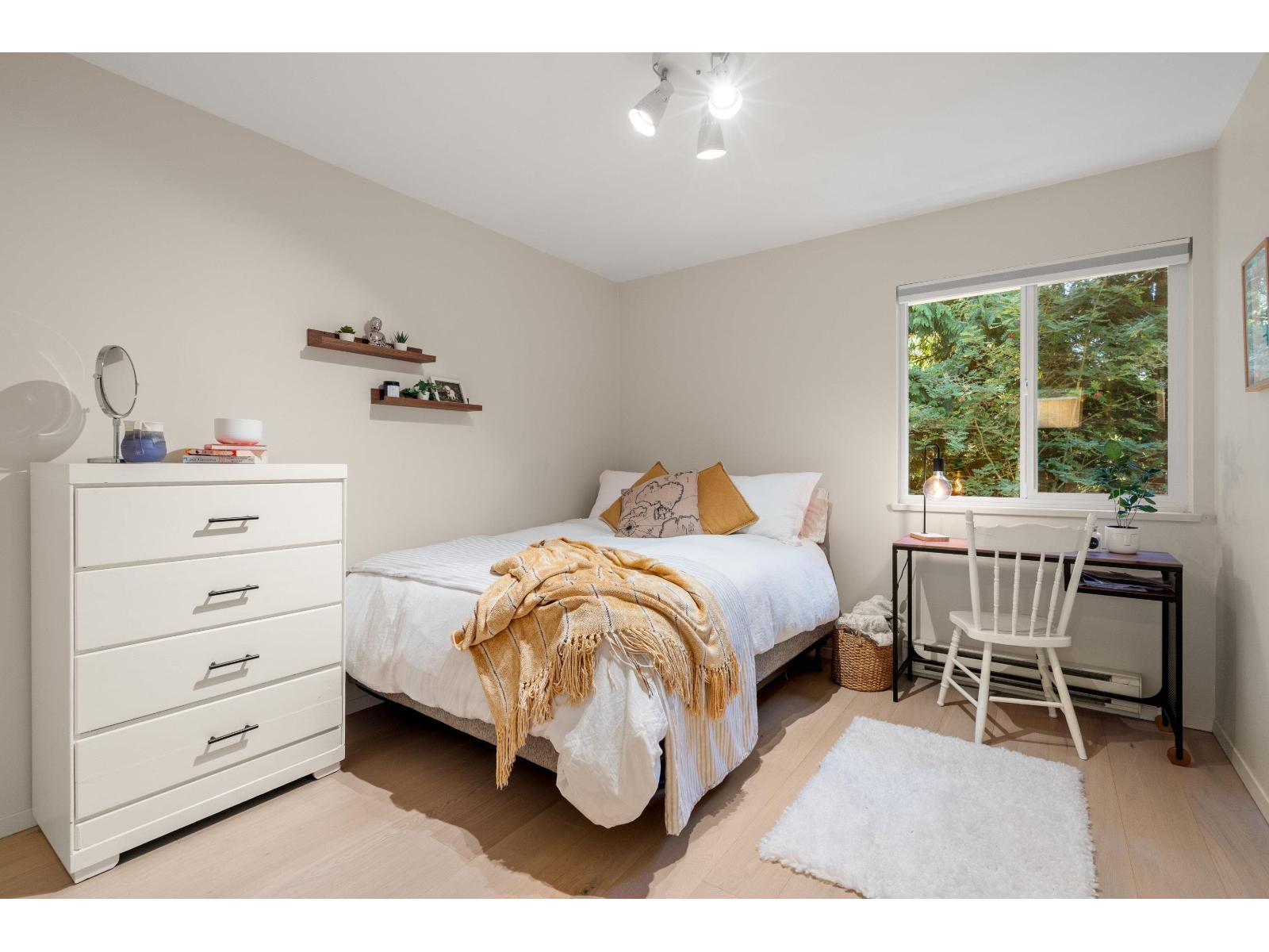 13247 17a Avenue, Surrey, British Columbia  V4A 6R9 - Photo 18 - R3111689