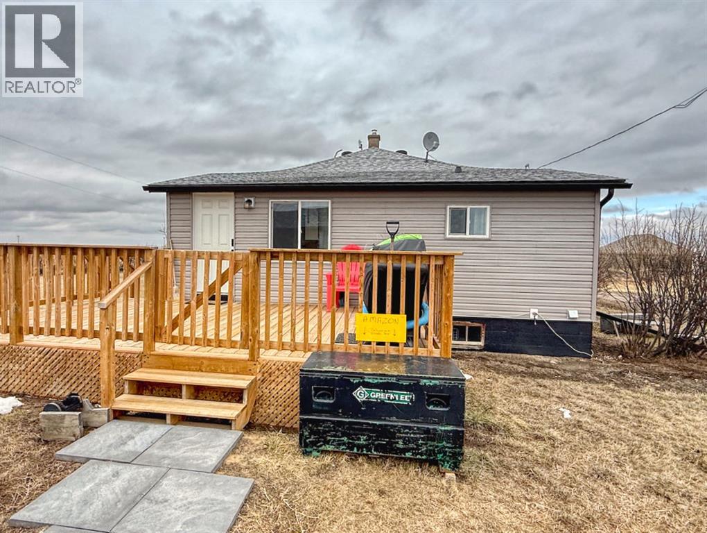 223025 Township Road 280, Rural Kneehill County, Alberta  T0M 0L0 - Photo 2 - A2290809