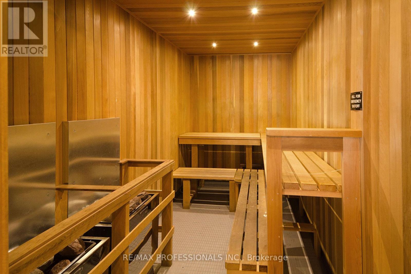 704 - 1040 The Queensway, Toronto, Ontario M8Z 0A7 - Photo 38 - W13005450