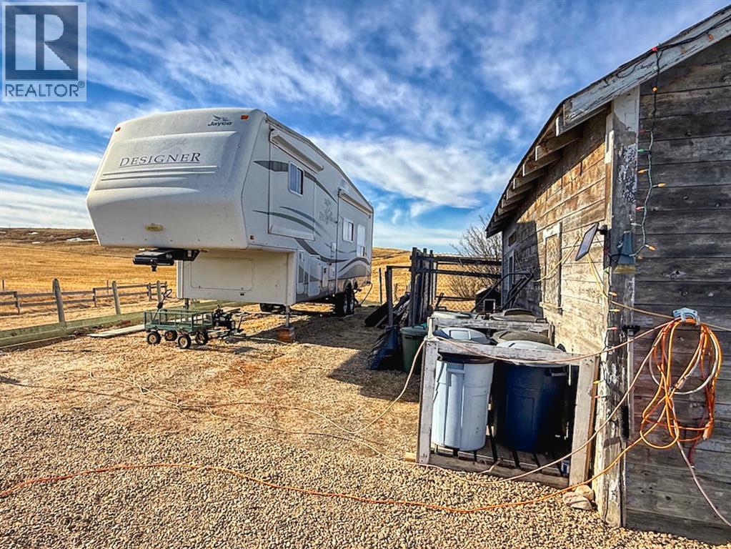 223025 Township Road 280, Rural Kneehill County, Alberta  T0M 0L0 - Photo 9 - A2290809