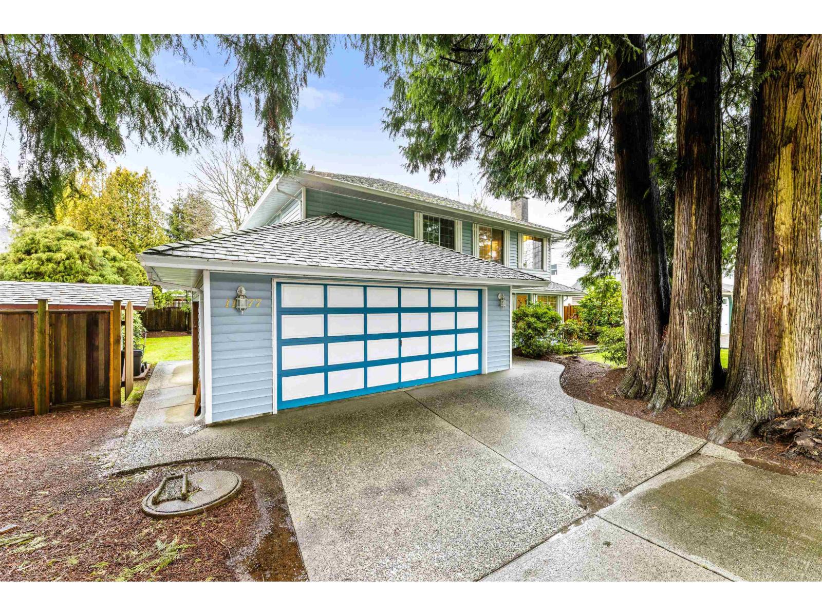 11077 154 STREET, surrey, British Columbia