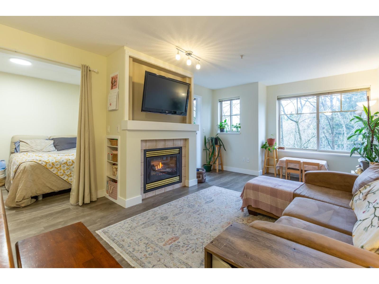 230 27358 32 Avenue, Langley, British Columbia  V4W 3M5 - Photo 2 - R3112176