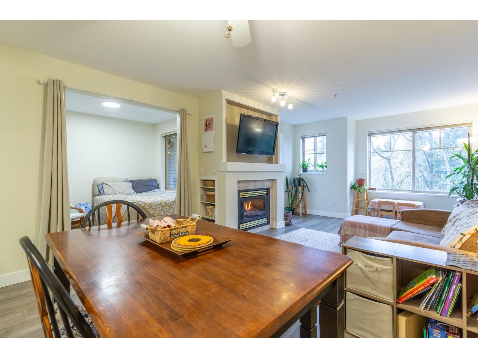 230 27358 32 Avenue, Langley, British Columbia  V4W 3M5 - Photo 3 - R3112176