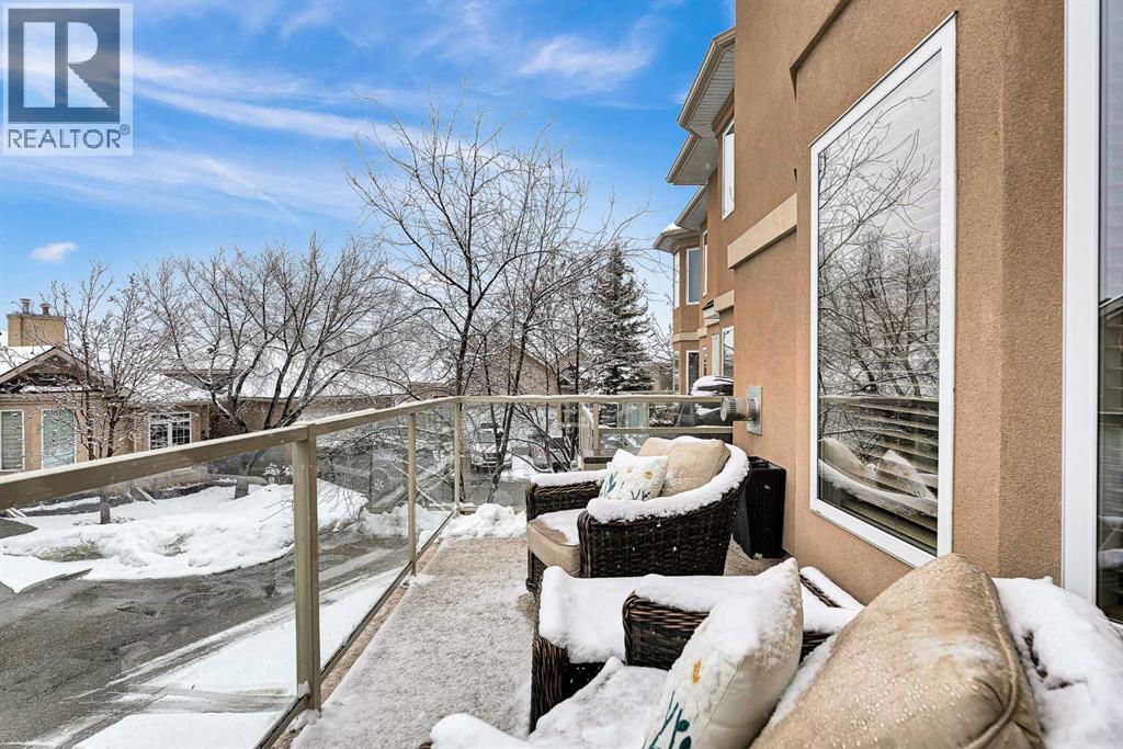 40 Patina Terrace Sw, Calgary, Alberta  T3H 4M8 - Photo 15 - A2301285