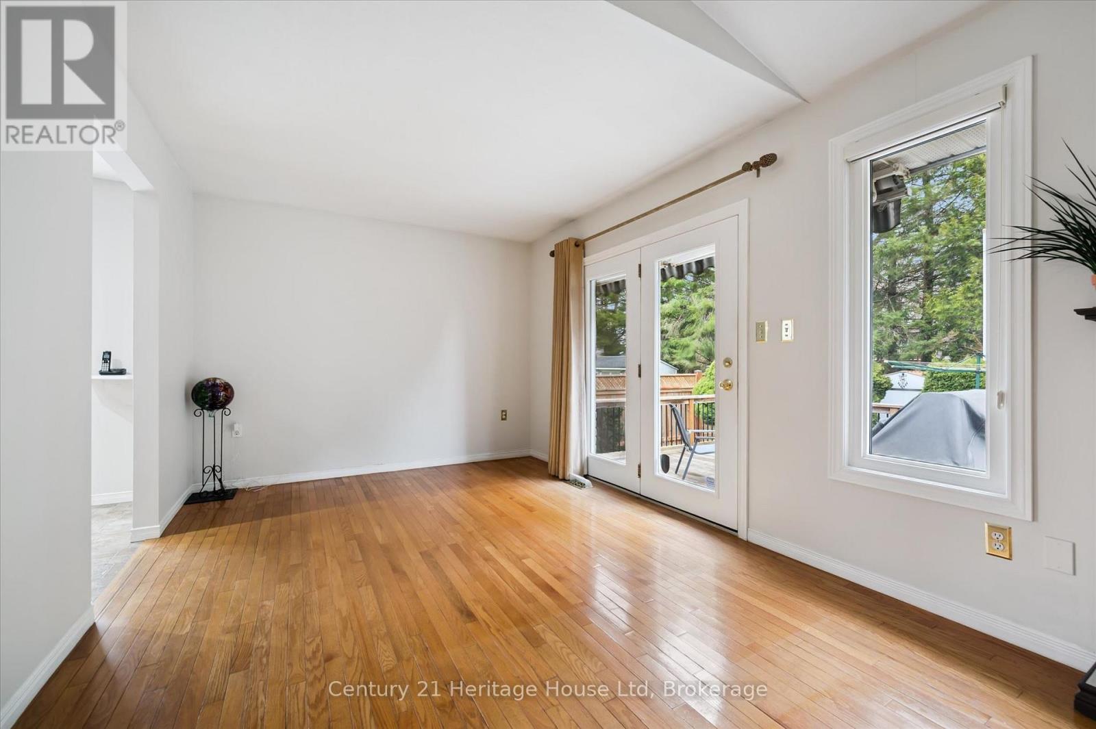 41 Thomas Boulevard, Centre Wellington, Ontario  N0B 1S0 - Photo 10 - X13006128