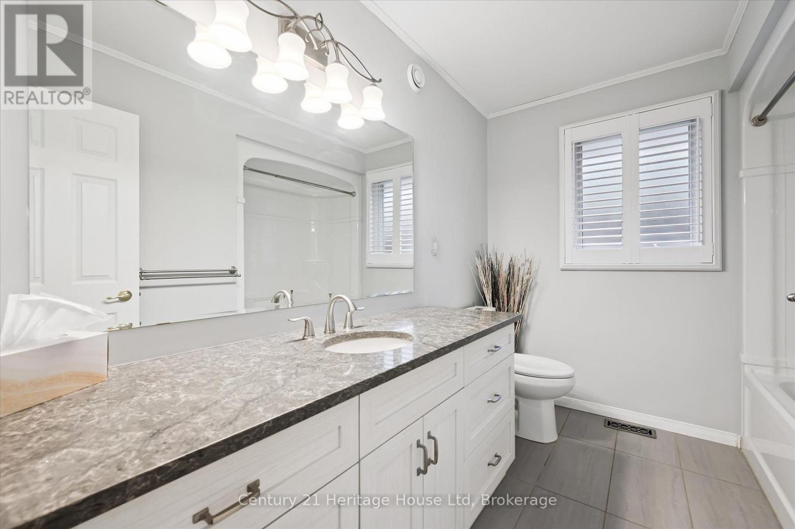 41 Thomas Boulevard, Centre Wellington, Ontario  N0B 1S0 - Photo 22 - X13006128