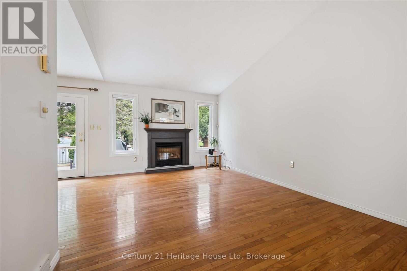 41 Thomas Boulevard, Centre Wellington, Ontario  N0B 1S0 - Photo 7 - X13006128