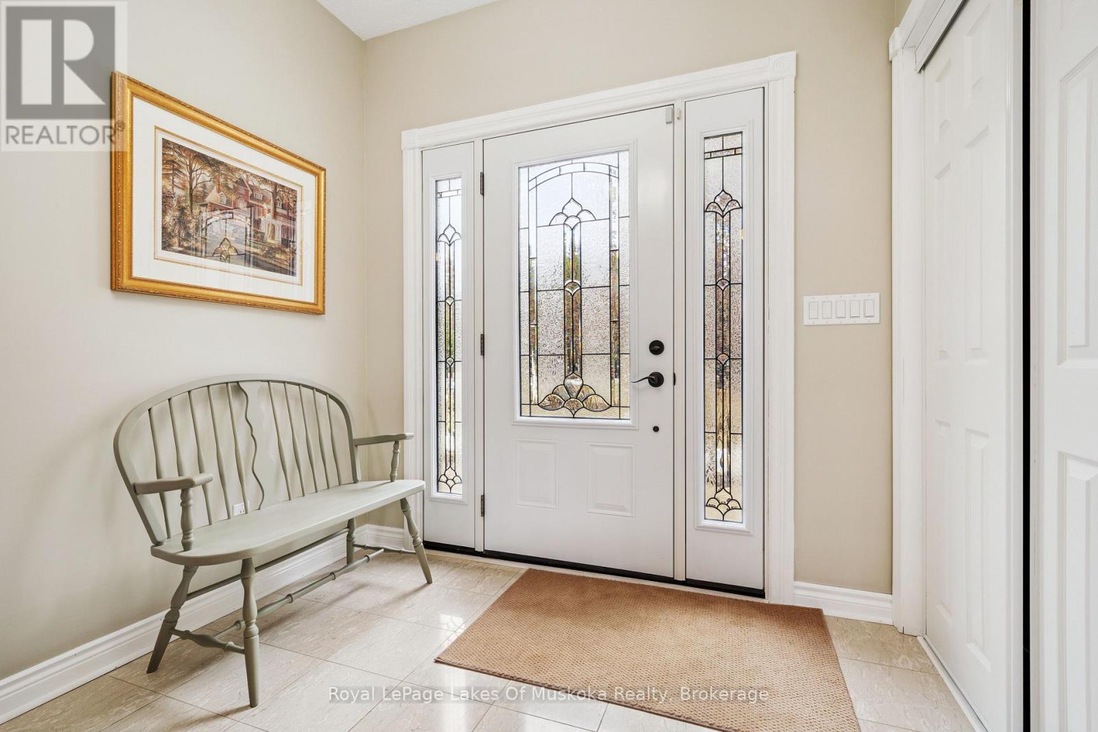 87 Laneige Avenue, Huntsville, Ontario  P0B 1L0 - Photo 5 - X13006240