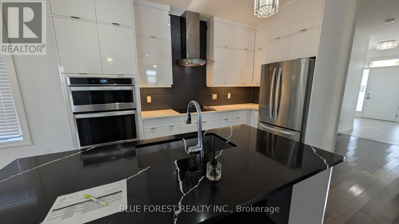 3319 Regiment Road, London South, Ontario  N6P 0G5 - Photo 12 - X13006154