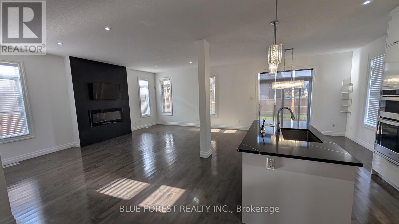 3319 Regiment Road, London South, Ontario  N6P 0G5 - Photo 5 - X13006154