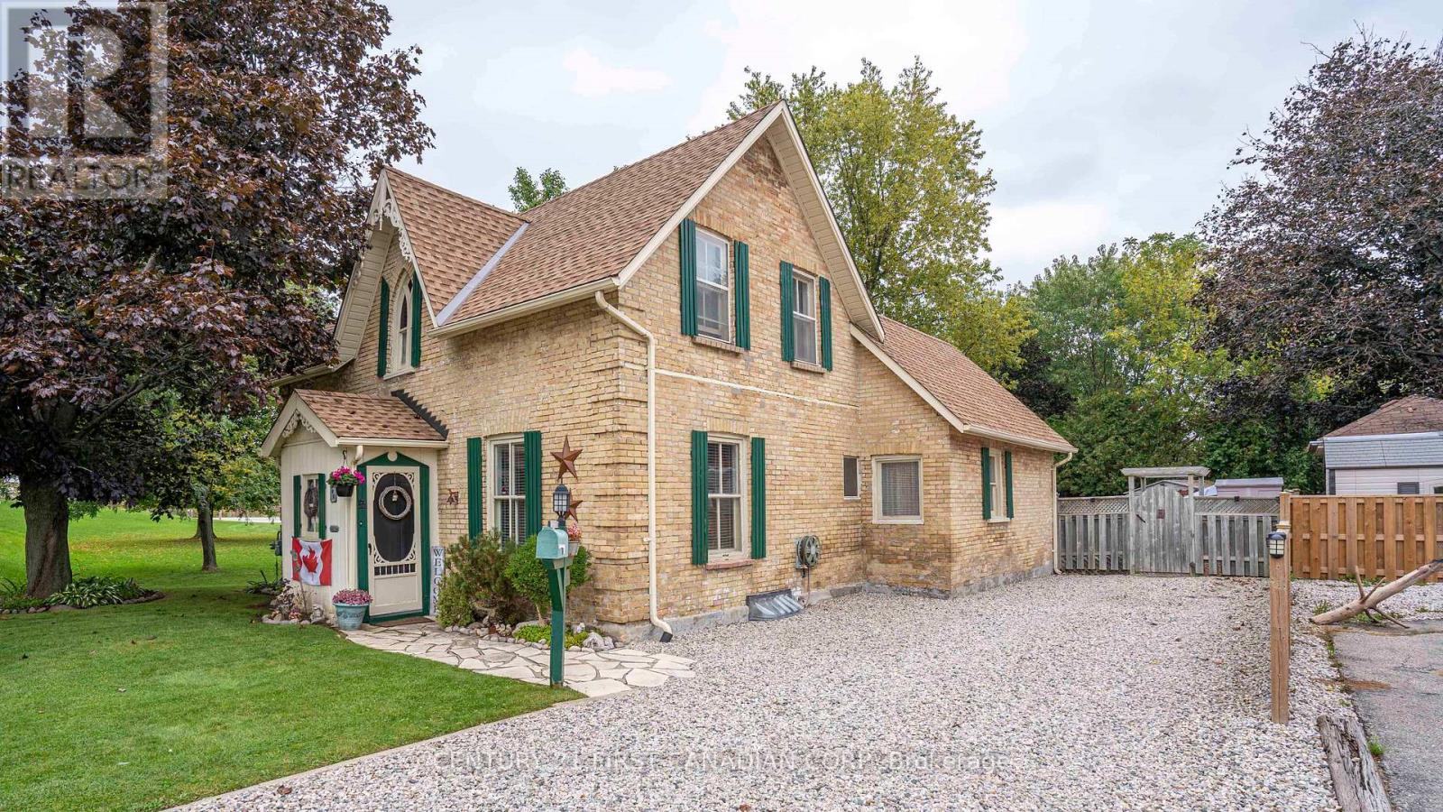 1 FAIRVIEW AVENUE, St. Thomas, Ontario