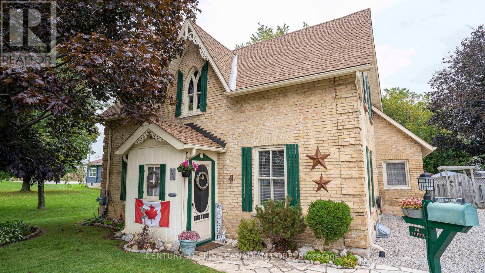 1 Fairview Avenue, St. Thomas, Ontario  N5R 4X2 - Photo 3 - X13006298