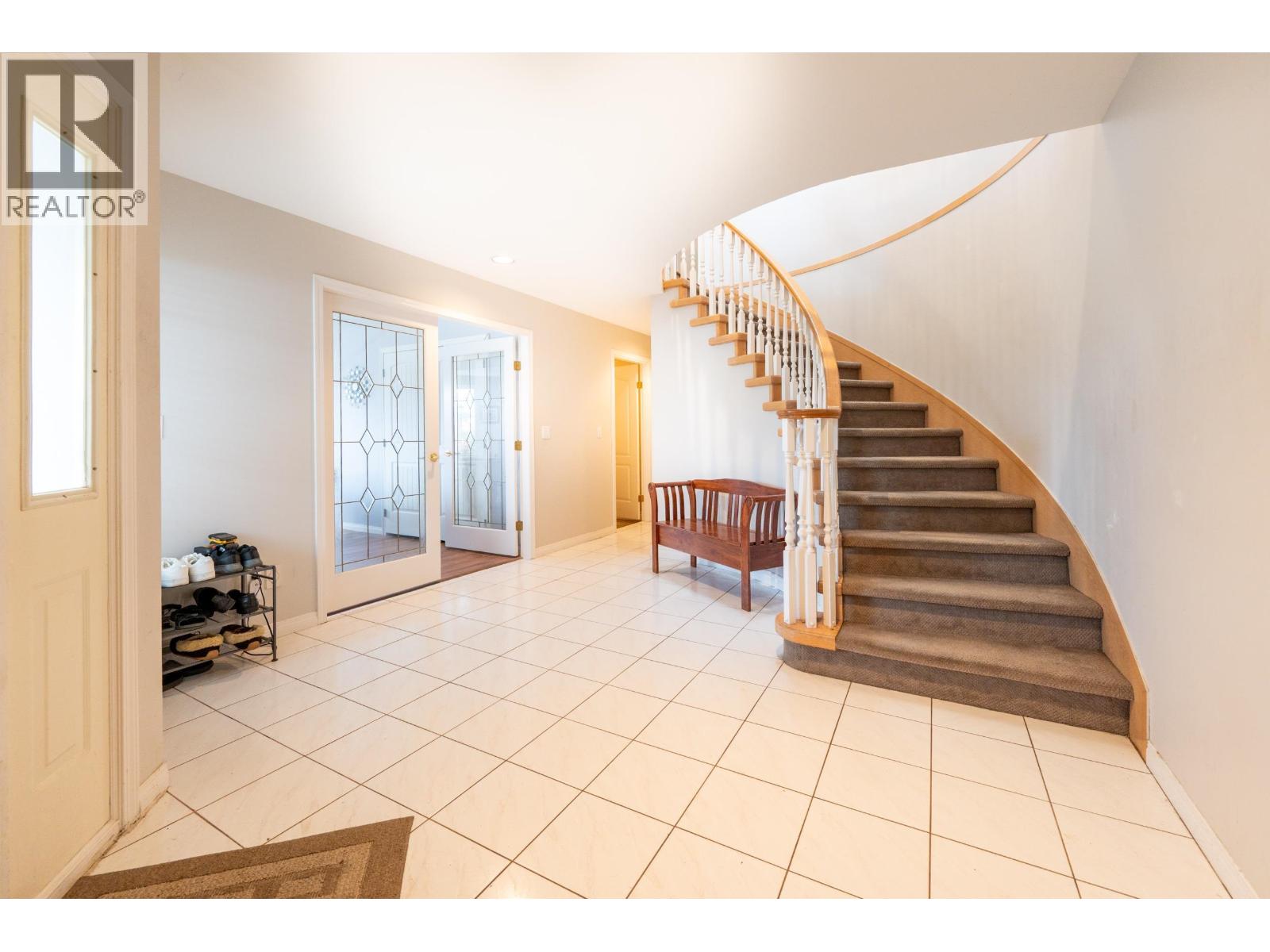 102 Viscount Place, New Westminster, British Columbia  V3M 6L4 - Photo 18 - R3112238