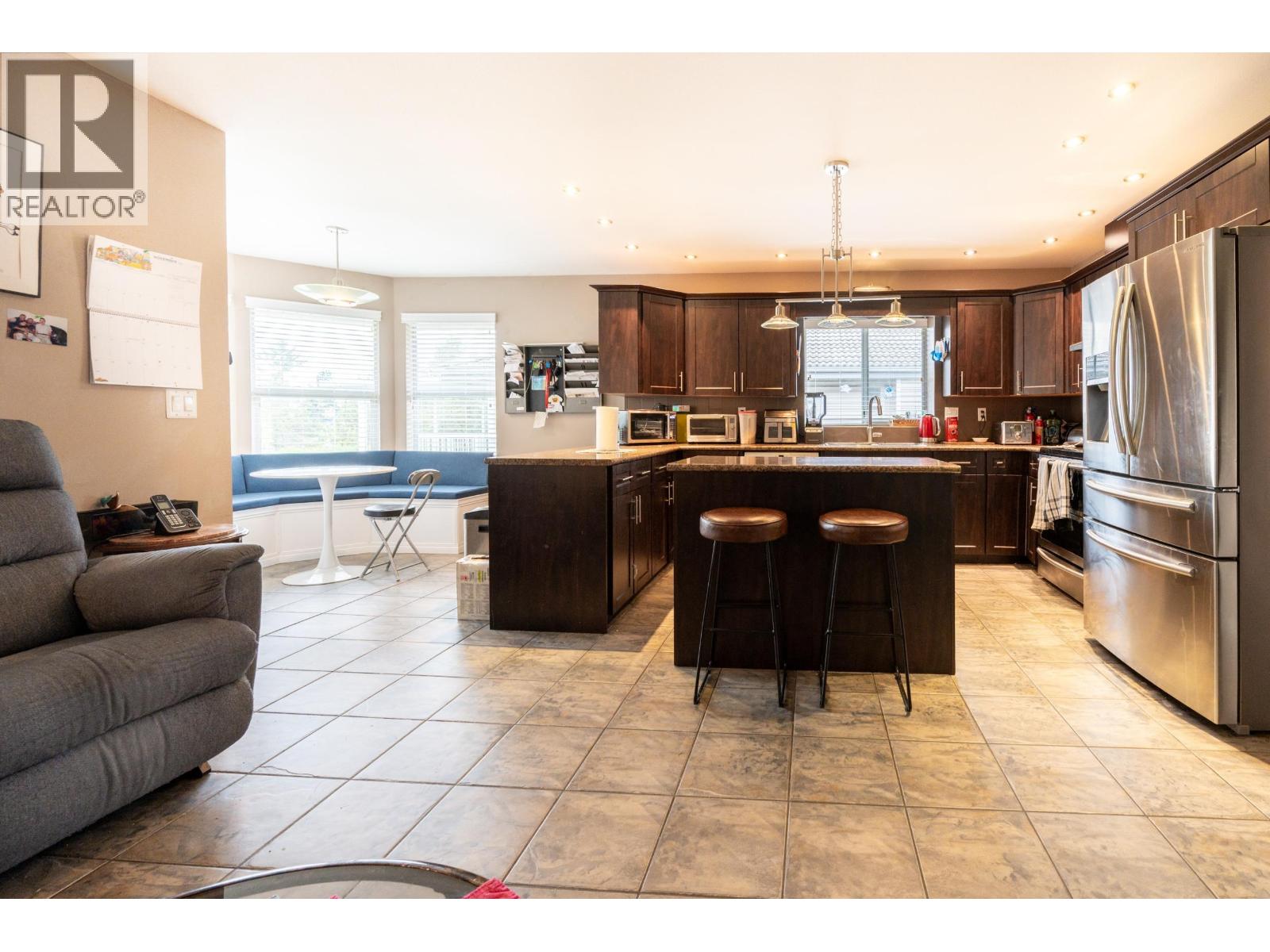 102 Viscount Place, New Westminster, British Columbia  V3M 6L4 - Photo 25 - R3112238