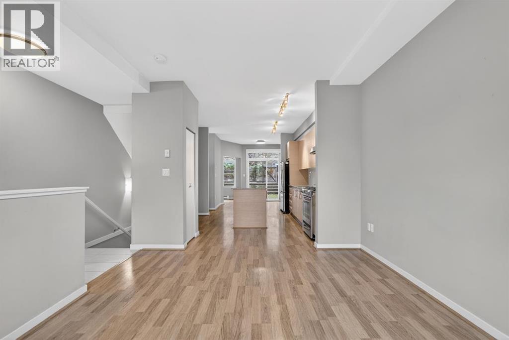 7 5881 Irmin Street, Burnaby, British Columbia  V5J 0C5 - Photo 4 - R3112250