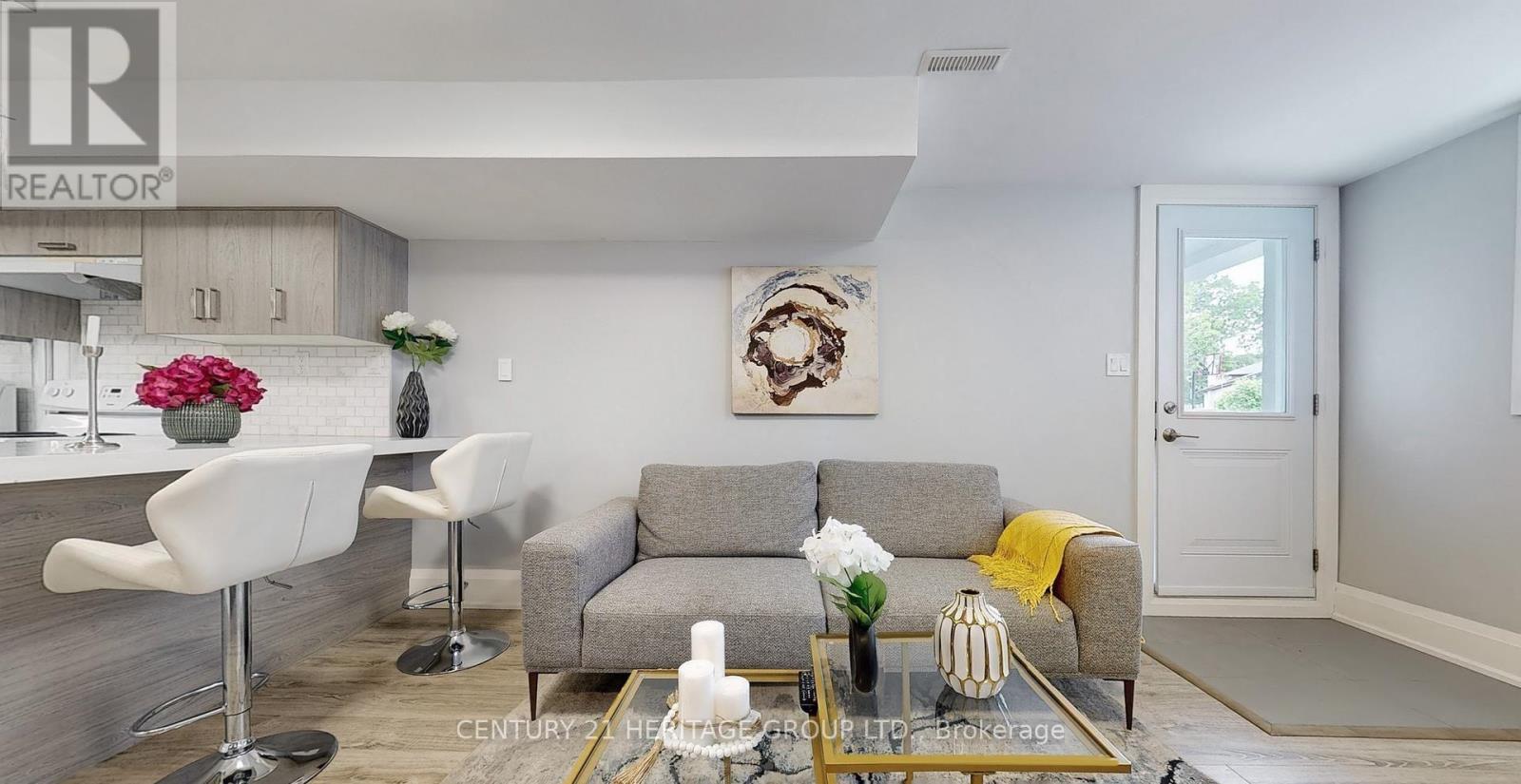 Lower - 29 Manadon Drive, Toronto, Ontario  M2M 1W8 - Photo 3 - C13006142