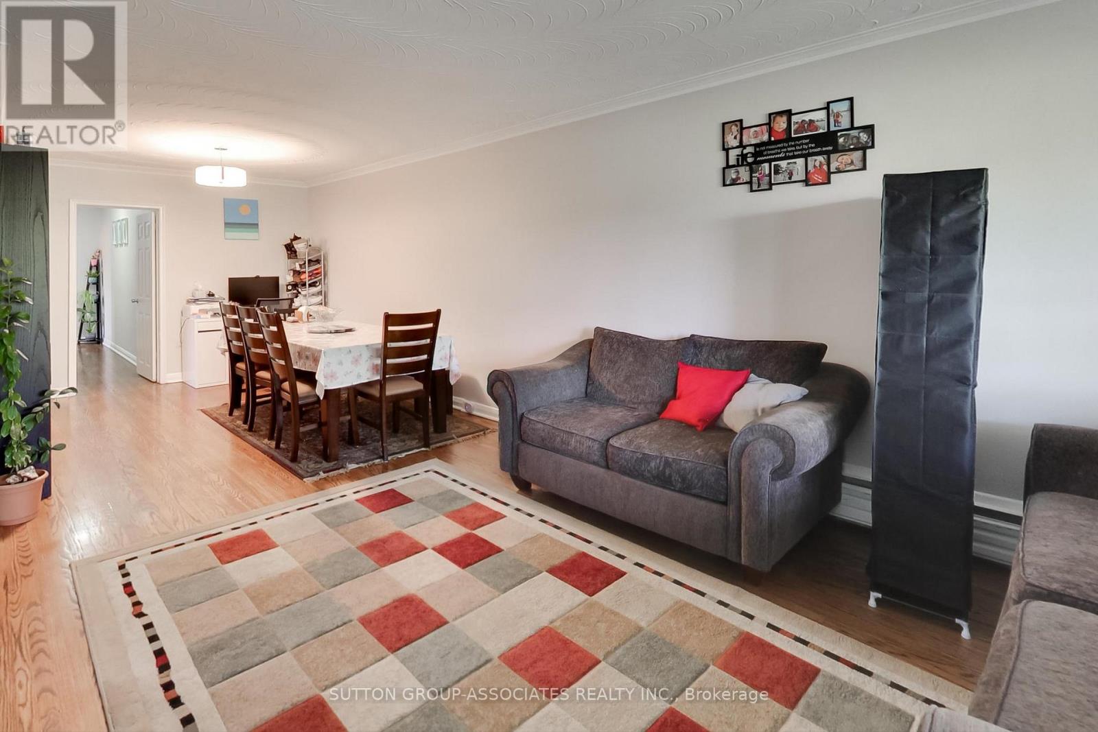 241 Pannahill Road, Toronto, Ontario  M3H 4N9 - Photo 18 - C13006182