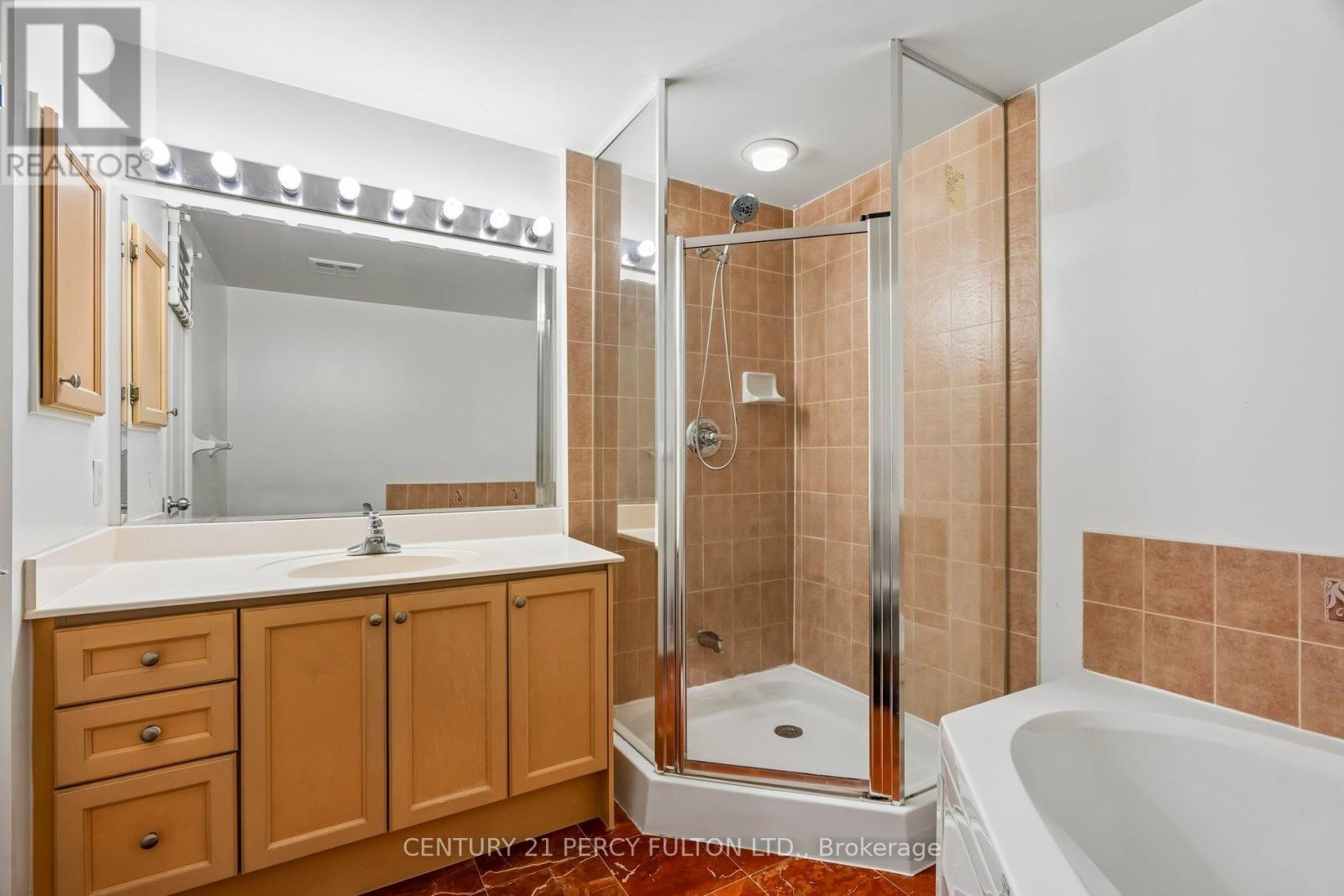 2703 - 1 Rean Drive, Toronto (Bayview Village), Ontario  M2K 3C1 - Photo 23 - C13006258