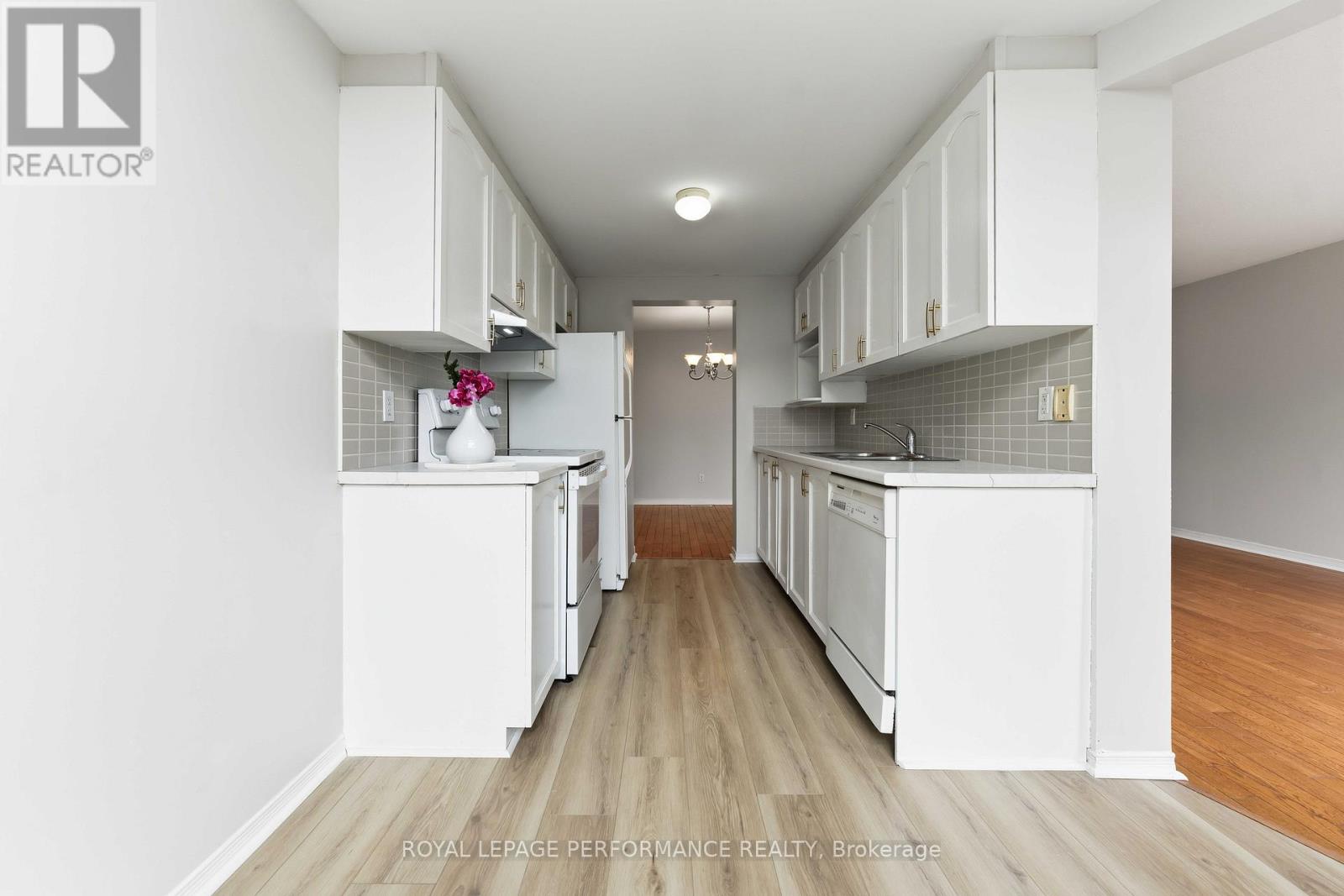 640 Louis Toscano Drive W, Ottawa, Ontario  K4A 0B3 - Photo 11 - X13006106