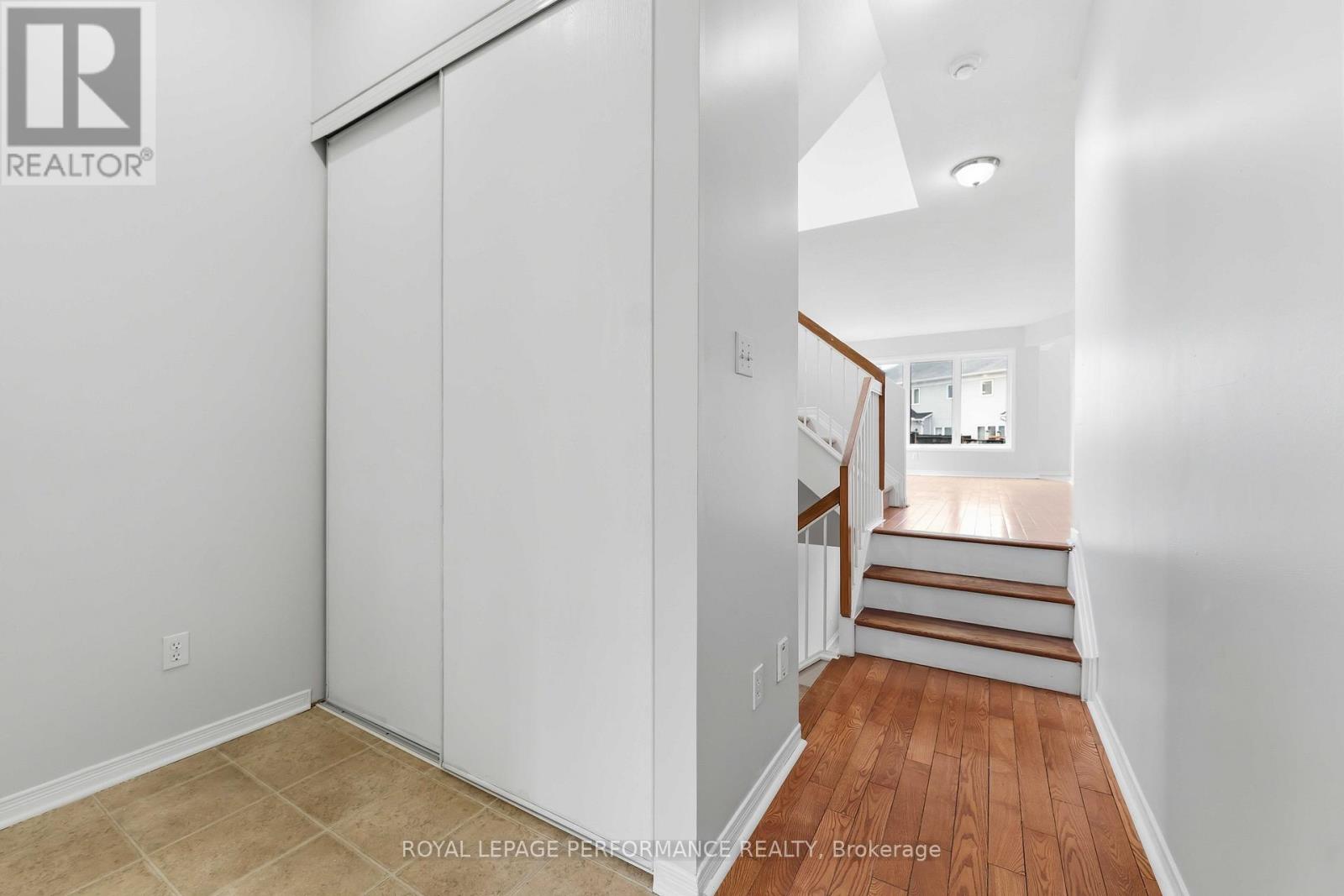 640 Louis Toscano Drive W, Ottawa, Ontario  K4A 0B3 - Photo 4 - X13006106