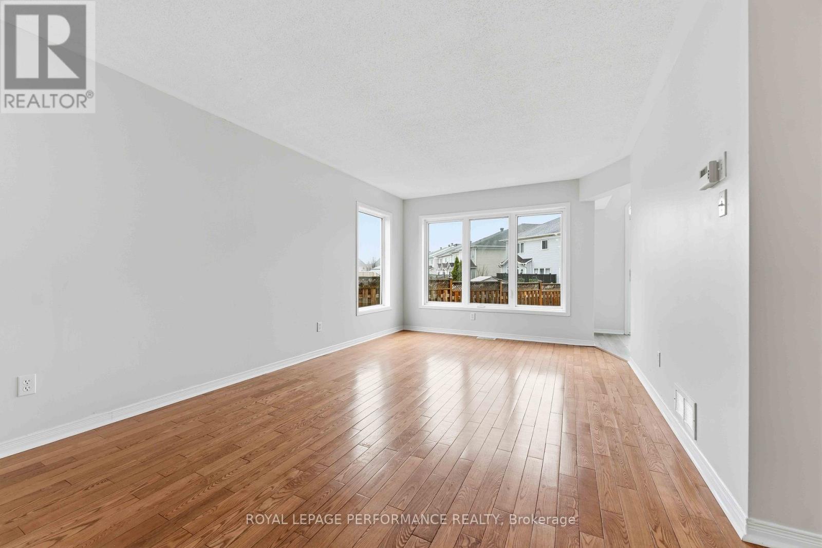 640 Louis Toscano Drive W, Ottawa, Ontario  K4A 0B3 - Photo 6 - X13006106