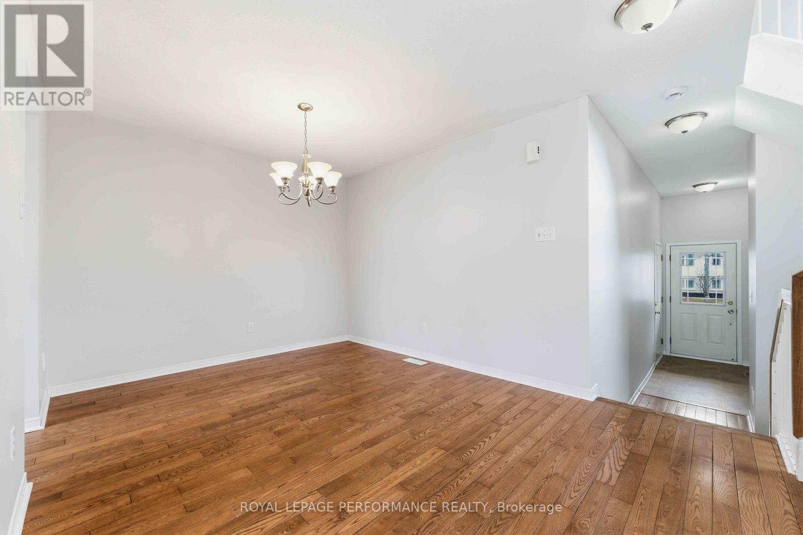 640 Louis Toscano Drive W, Ottawa, Ontario  K4A 0B3 - Photo 8 - X13006106