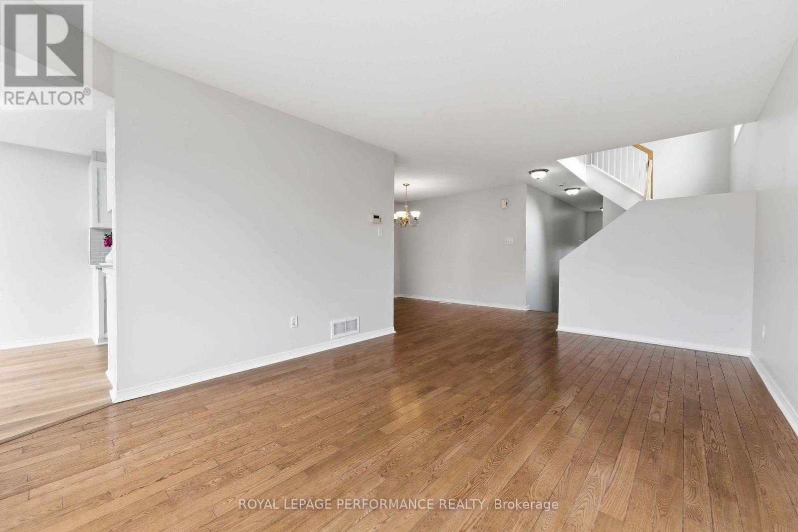 640 Louis Toscano Drive W, Ottawa, Ontario  K4A 0B3 - Photo 9 - X13006106