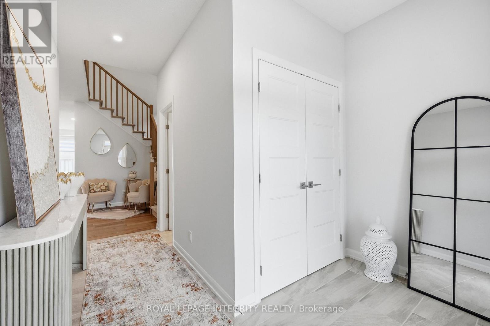 441 Sterling Avenue, Clarence-Rockland, Ontario  K4K 0M5 - Photo 4 - X13006114