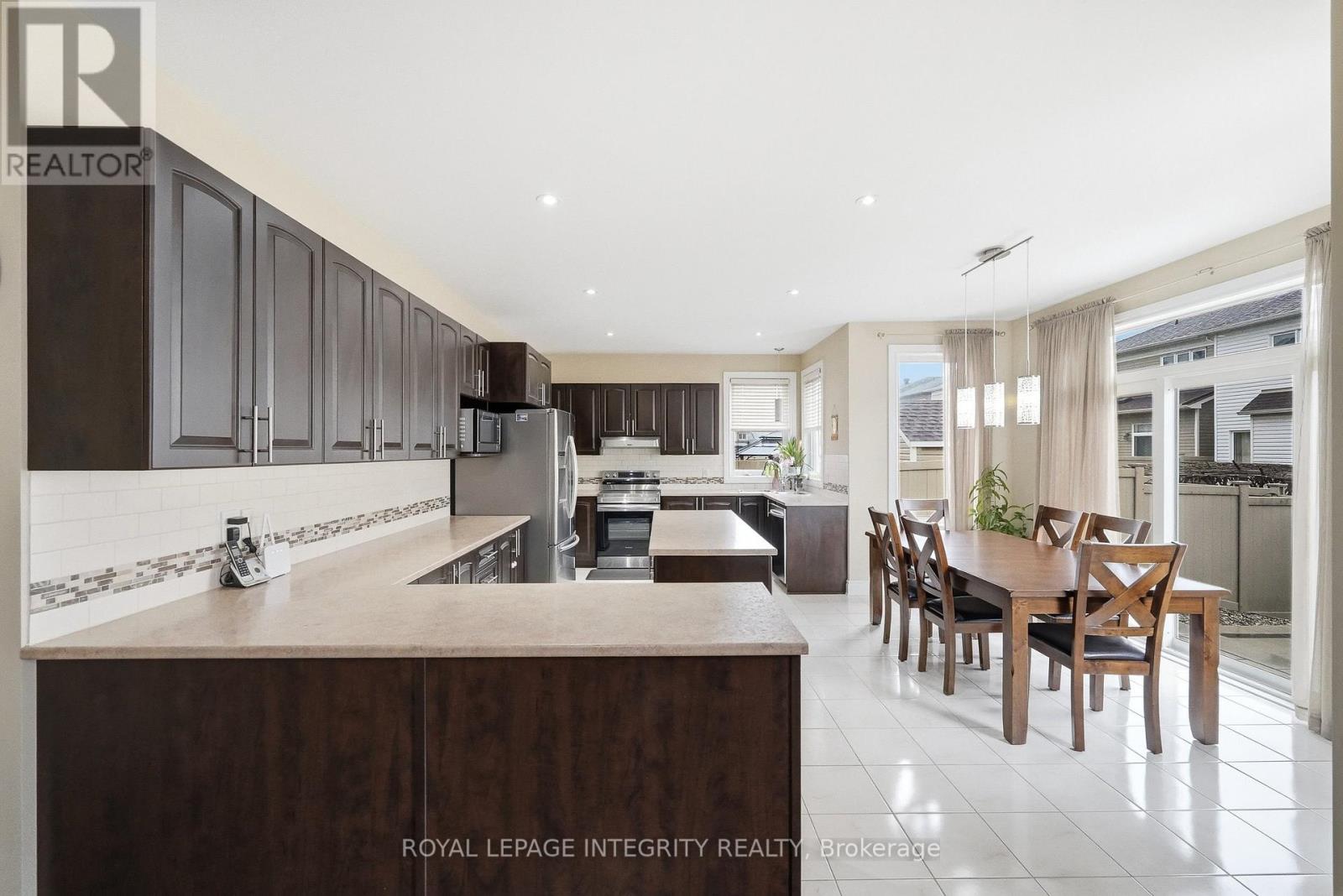 408 Nestleton Street, Ottawa, Ontario  K4A 0W3 - Photo 12 - X13006222