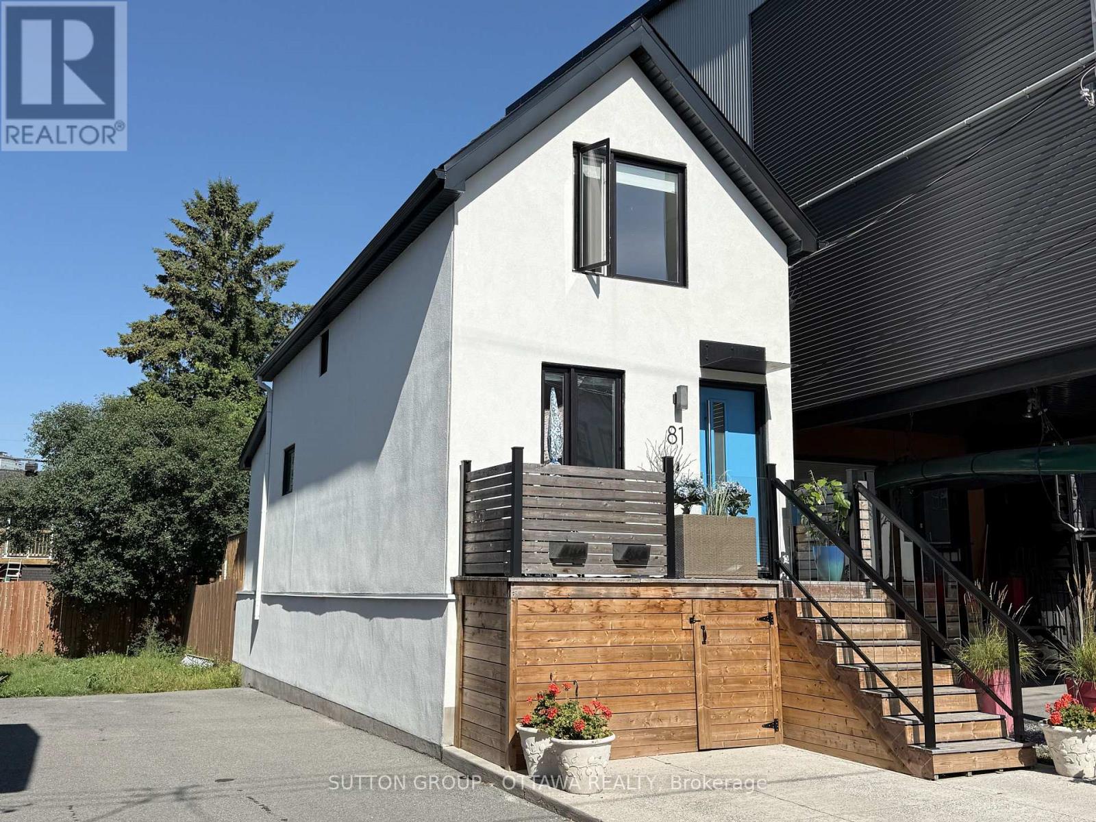 81 Armstrong Street, Ottawa, Ontario  K1Y 2V6 - Photo 3 - X13006282