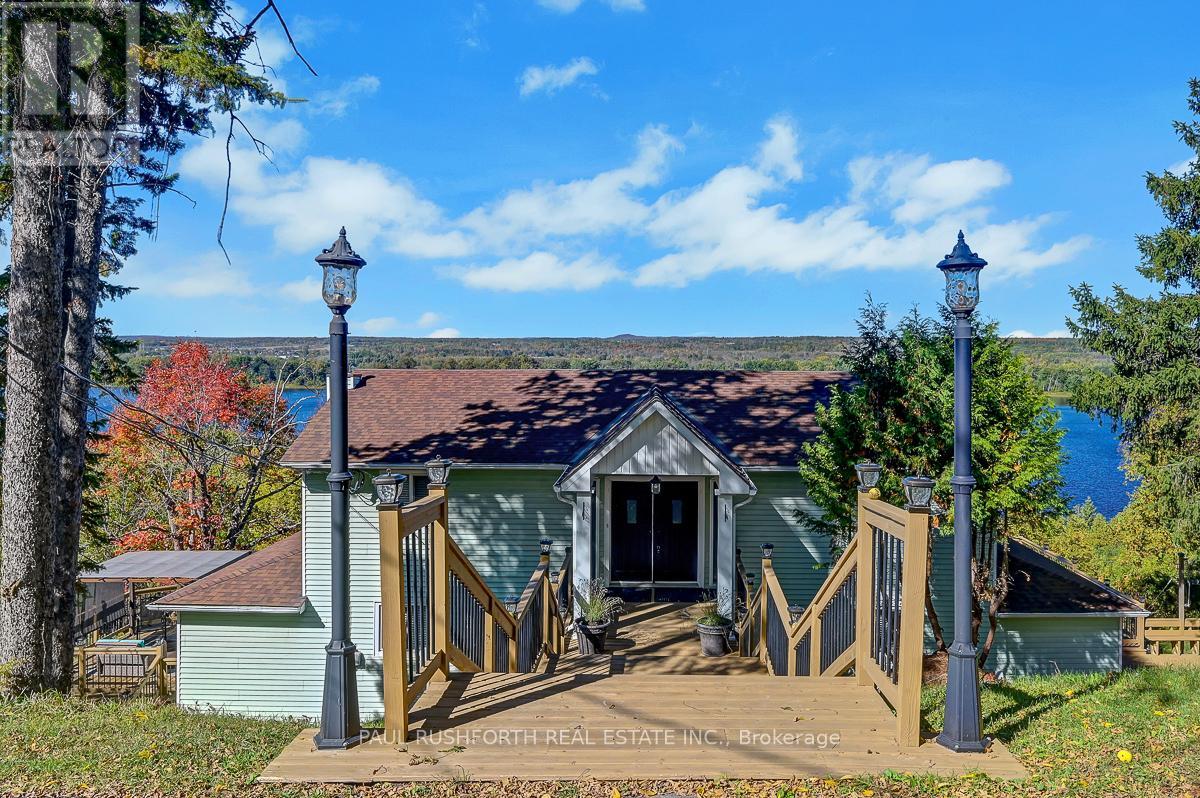 1565 LILAC LANE, Ottawa, Ontario