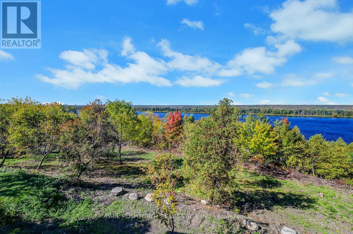 1565 Lilac Lane, Ottawa, Ontario  K4C 1C4 - Photo 41 - X13006284