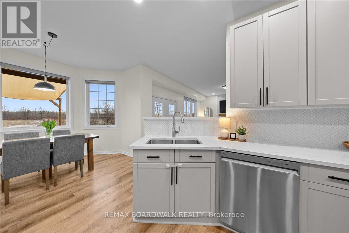 8044 Craig Farm Drive, Ottawa, Ontario  K0A 2P0 - Photo 12 - X13006294