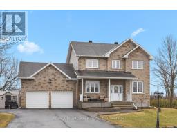 8044 CRAIG FARM DRIVE, Ottawa, Ontario