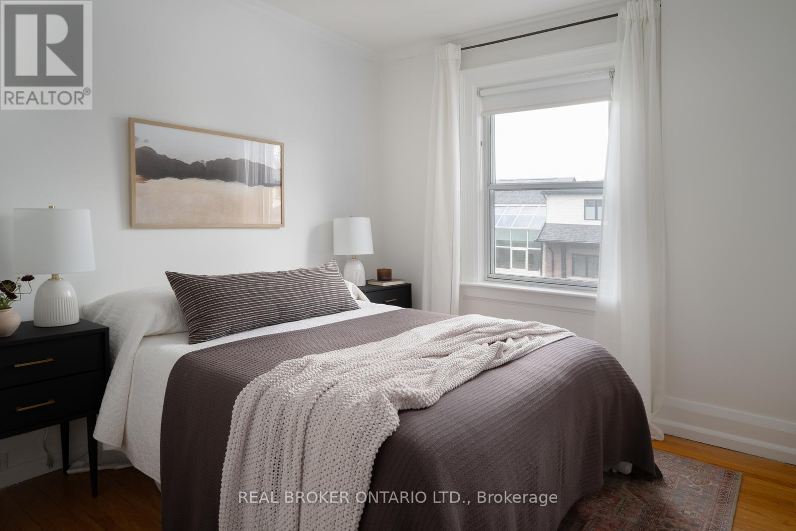 256 Monarch Park Avenue, Toronto, Ontario  M4J 4S5 - Photo 15 - E13006102