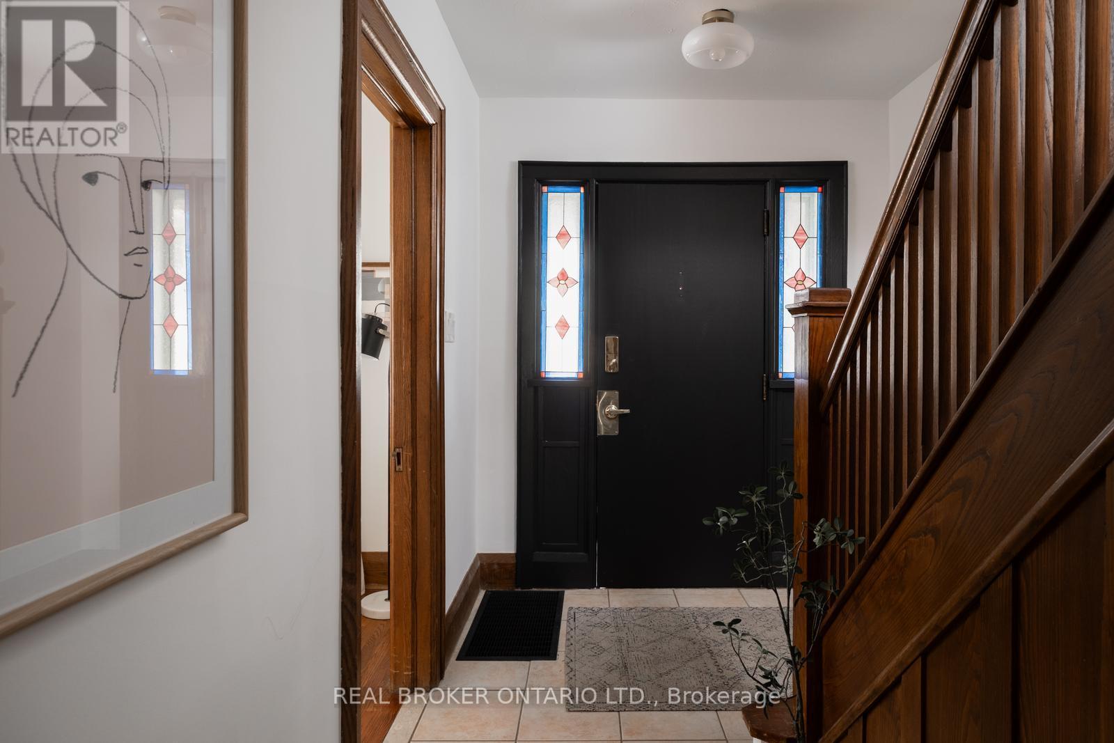 256 Monarch Park Avenue, Toronto, Ontario  M4J 4S5 - Photo 3 - E13006102