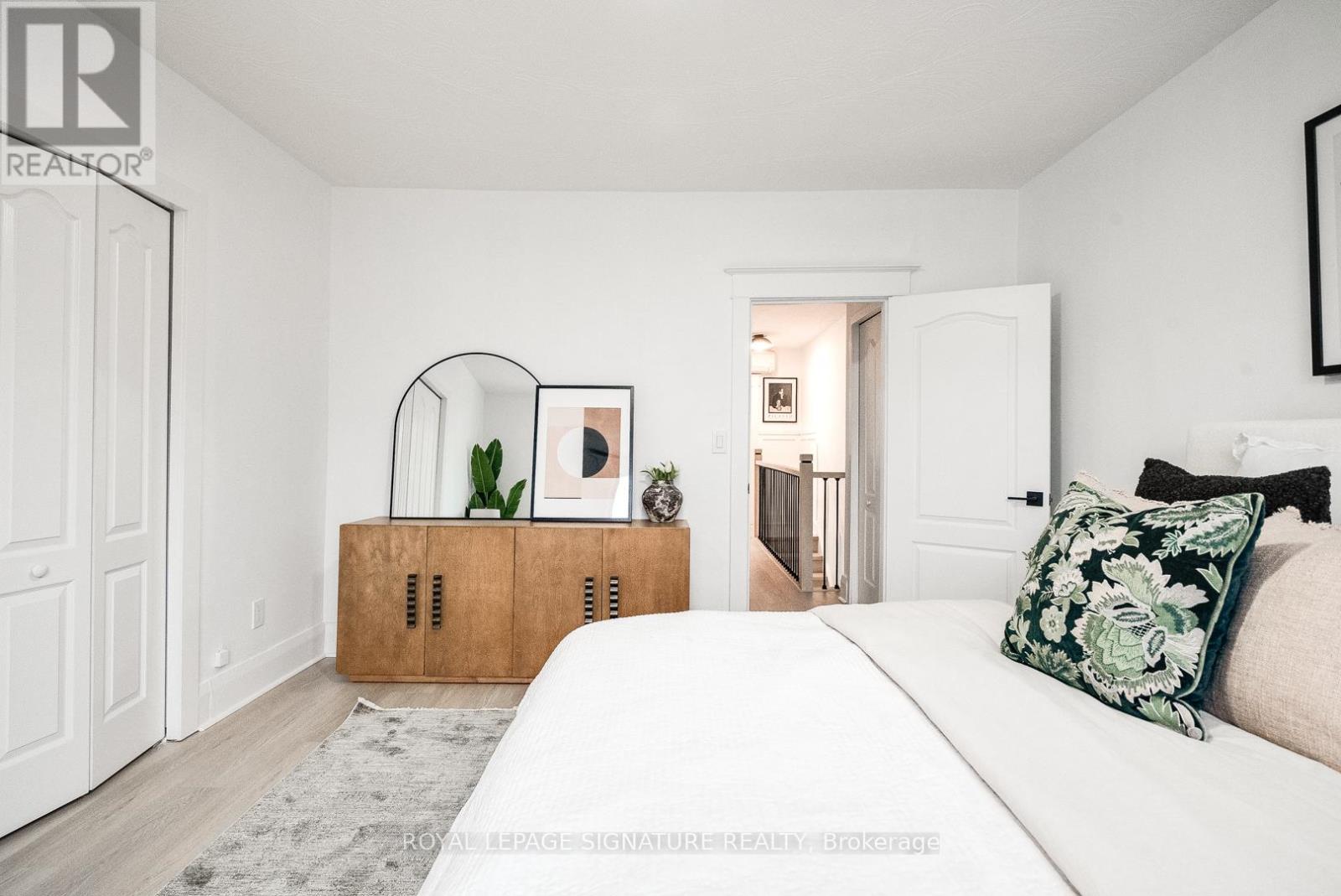 216 Parkmount Road, Toronto, Ontario  M4J 4V6 - Photo 18 - E13006156