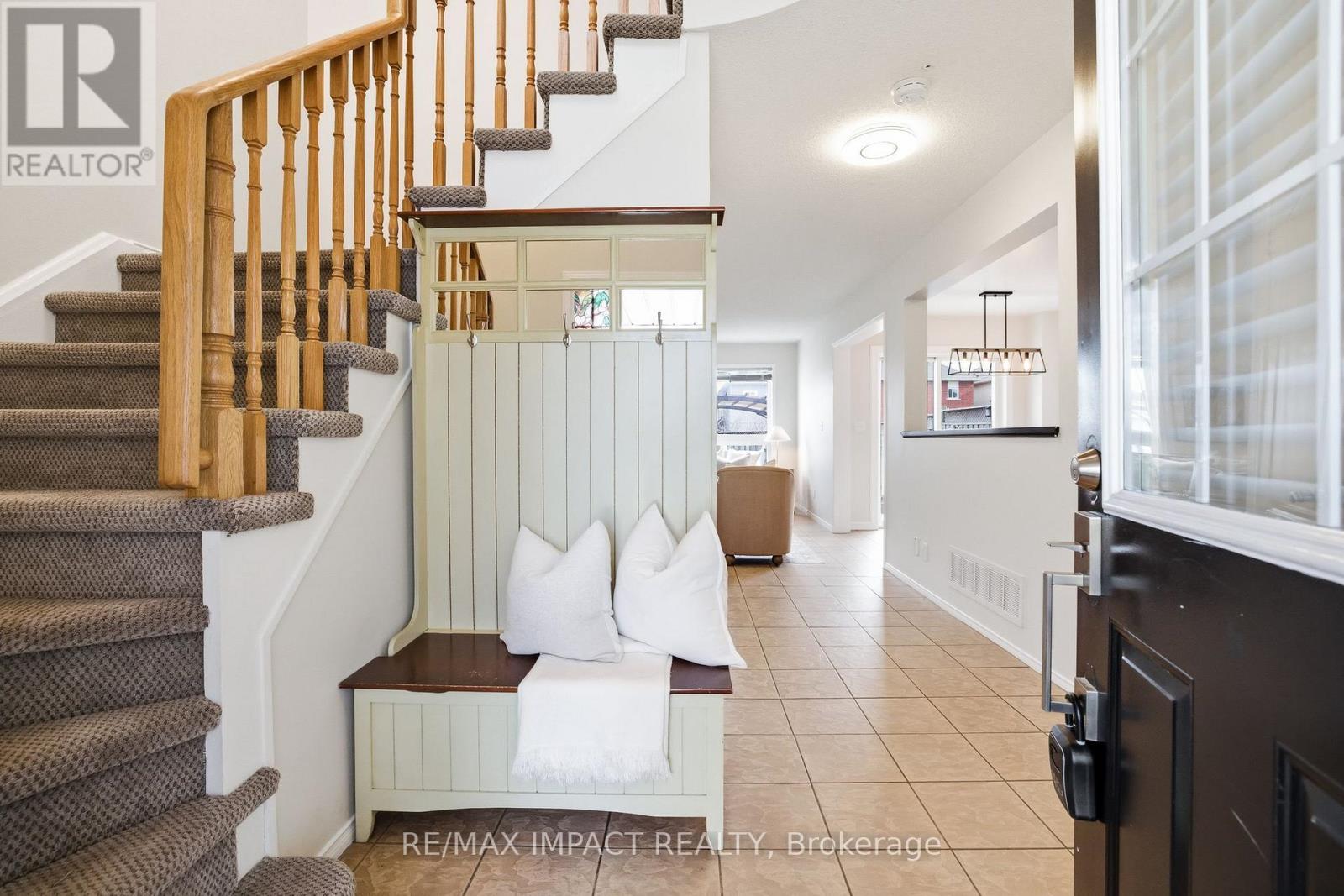 31 Shipley Avenue, Clarington, Ontario  L1B 1M7 - Photo 5 - E13006170